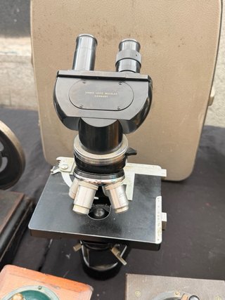 Microscopio Leitz Wetzlar Alemania