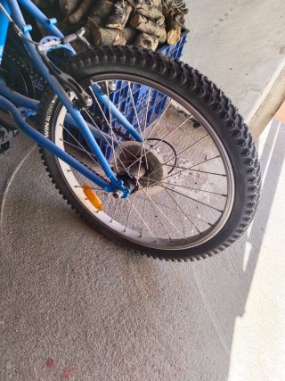 Bicicleta infantil Btwin azul