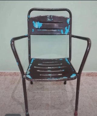 Silla industrial vintage metálica