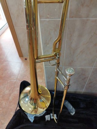 Trombón JBSL-800 JINBAO con funda GUI-C06B