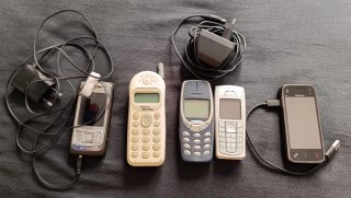 Lote 5 Móviles Vintage: Nokia 3310 y más