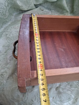 Antico cassetto con maniglia in ottone