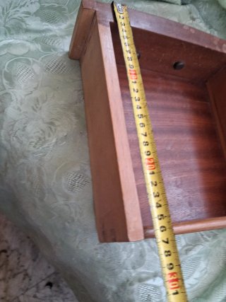 Antico cassetto con maniglia in ottone