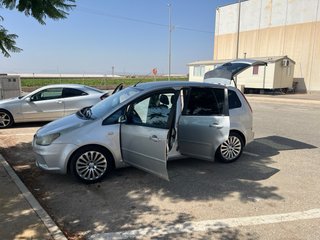 Ford C-Max 2.0 TDCi 136CV | ITV al día | Pantalla