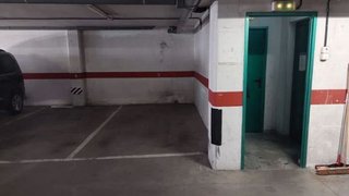 Garaje en venta en Eixample Sud – Migdia en Girona