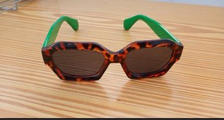 Gafas de sol mujer tortuga y verde