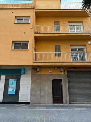 Local comercial en alquiler en Centre en Castelldefels