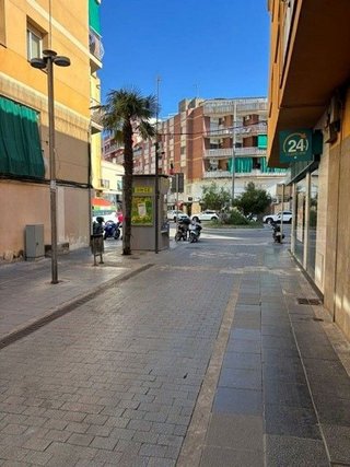 Local comercial en alquiler en Centre en Castelldefels