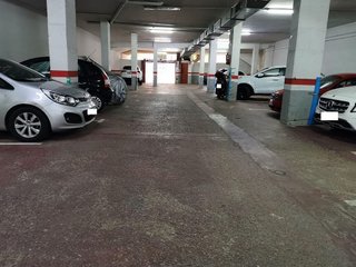 Garaje en venta en Montmeló