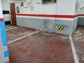 Garaje en venta en Montmeló