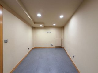 Oficina en alquiler en Ansoáin