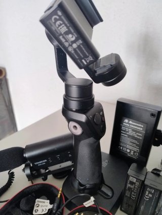 DJI Osmo ZM01 Gimbal Estabilizador Móvil