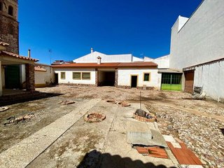 Casa adosada en venta en Argamasilla de Calatrava