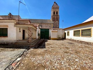 Casa adosada en venta en Argamasilla de Calatrava