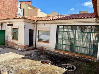 Casa adosada en venta en Argamasilla de Calatrava