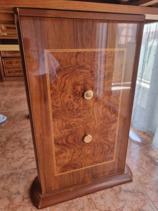 Mesa de comedor extensible de madera