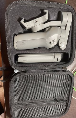 Estabilizador DJI Osmo Mobile 3 Combo