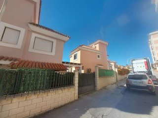 Chalet en venta en San Luis de Sabinillas en Manilva
