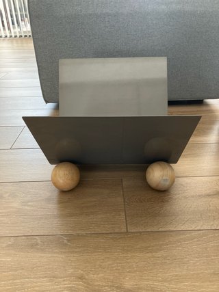Revistero/organizador Ikea metal y madera