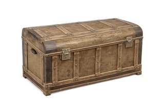 Baúl antiguo madera tapa abombada