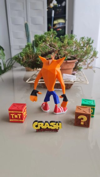 Figura Crash Bandicoot