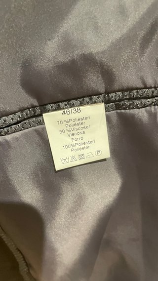 Traje SuitsInc Gris Rayas