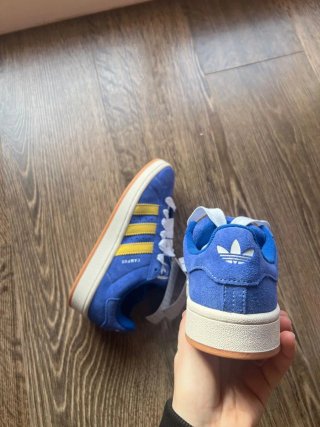Adidas Campus
