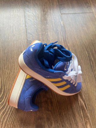 Adidas Campus