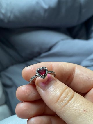Anillo Pandora Corazón Rojo y Circonitas