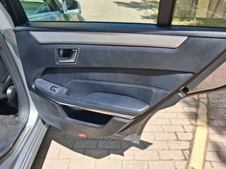 Mercedes-Benz E350 CDI 4MATIC Avantgarde