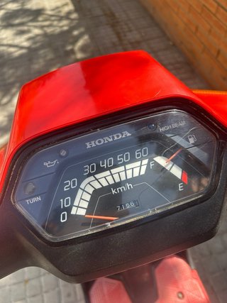 Honda Vision 50cc Scooter