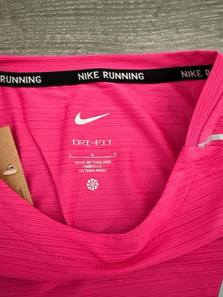 Conjunto Nike Miler Rosa Corto