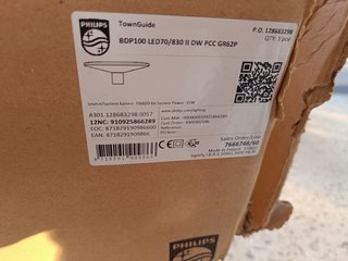 Lampione LED Philips TownGuide BDP100