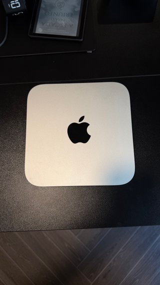 Mac Mini M2 256GB SSD Plata