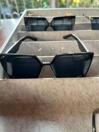 5 paia Occhiali da sole neri squadrati oversize