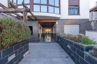Local comercial en venta en Cájar