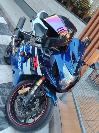 Suzuki GSXR 600 K4 2004