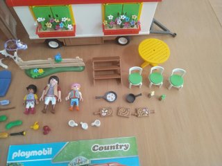 Playmobil 70510 Country Caravana