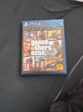 PS4 Spider-Man, GTA V, FIFA 23