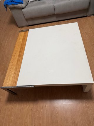 2 Camas Individuales + Mesita centro