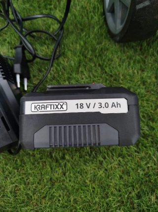 Cargador y Batería Cortacésped Kraftixx