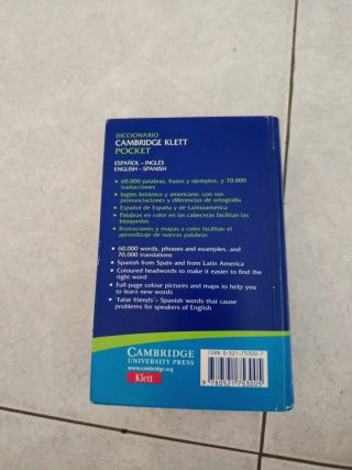 Diccionario Cambridge Klett Pocket Español-Ingl...