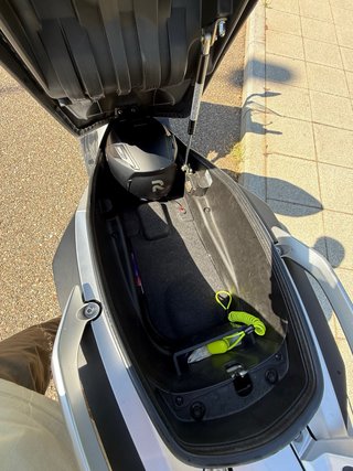 Sym Cruisym 125cc Maxi Scooter Negra/Plata