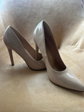 Tacones Stilettos Nude