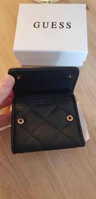 Cartera Guess
