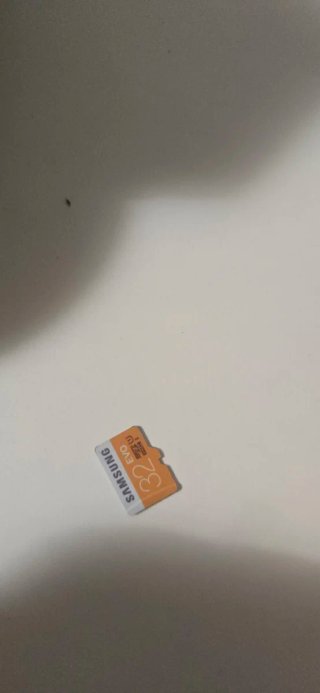 Cámara vigilancia Toaioho wifi y tarjeta memoria