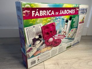 Clementoni Fábrica de Jabones Kit Científico 8+