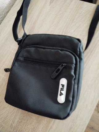 Bolso bandolera Fila negro hombre
