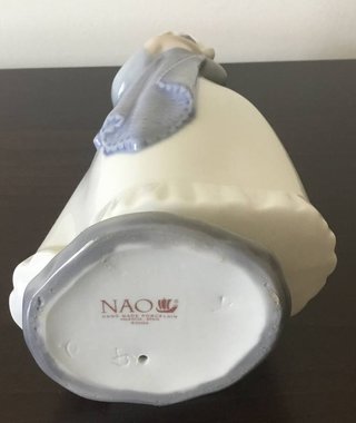 Nao Lladro Nina Dulce 241 (1987)