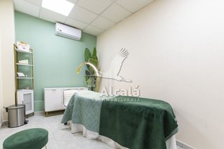 Local comercial en alquiler en San Isidro - Los Almendros en Alcalá de Henares